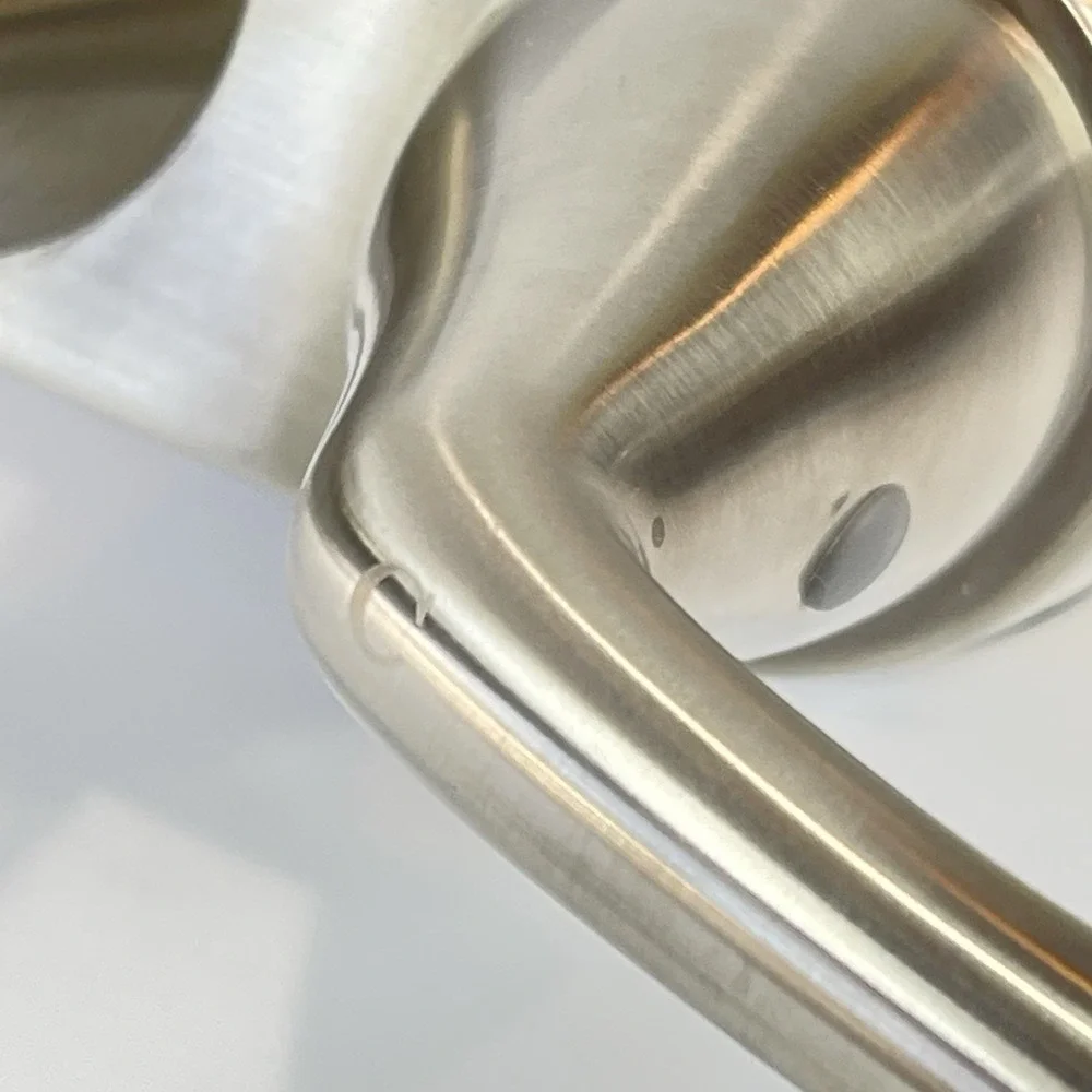 Daweier 2-Handle Brushed Nickel  Bathroom Vanity Sink Lavatory Faucet